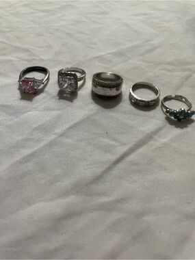 5 rings 💍